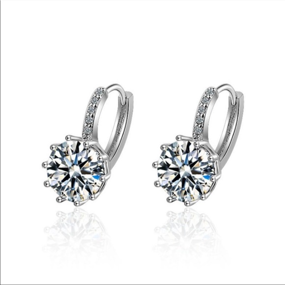 8CT SOLITAIRE DIAMOND 925 SILVER HOOP EARRINGS, NICE EARRINGS, CUTE EARRINGS - Picture 4 of 5